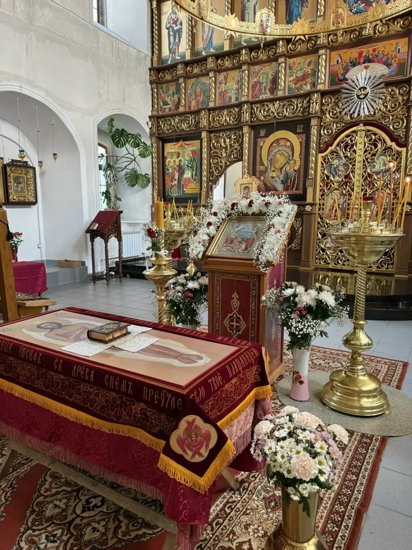 Убранство храма